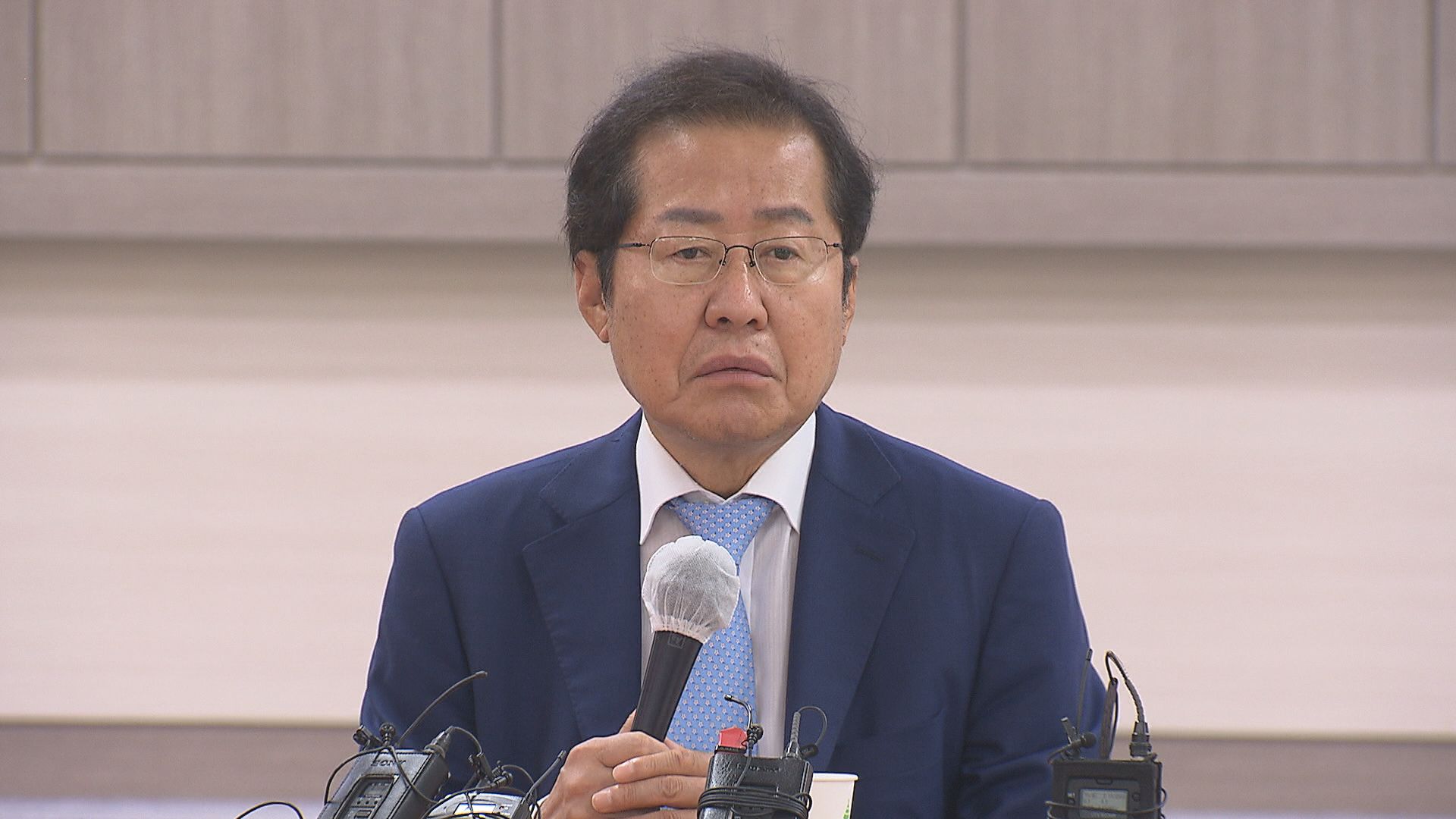 홍준표 후보 “가덕신공항, ‘김영삼 공항’으로 명명” 홍준표 후보 “가덕신공항, ‘김영삼 공항’으로 명명”