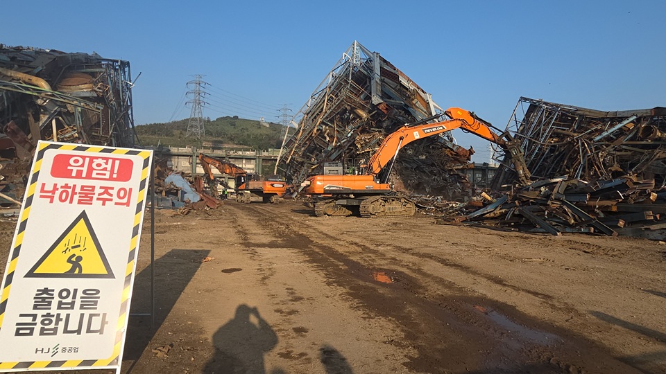 울산화력 붕괴사고 현장에 이어진 온정…기업·단체 긴급 지원 발걸음