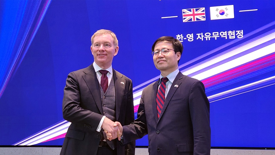 한영 FTA 개선협상 타결…자동차 원산지 기준 완화로 관세혜택 확대