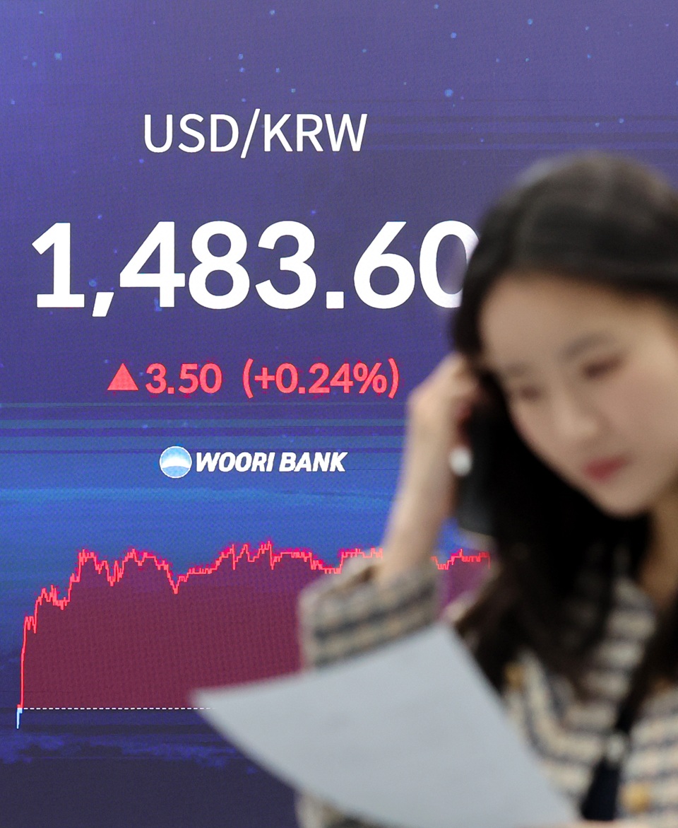 환율 1,483원대 마감…연고점 코앞까지 상승