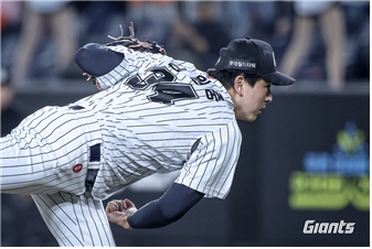 [부산경남 DNA] 롯데 자이언츠, 2025시즌 투수진 선발 실패 속 불펜 헌신만 남았다