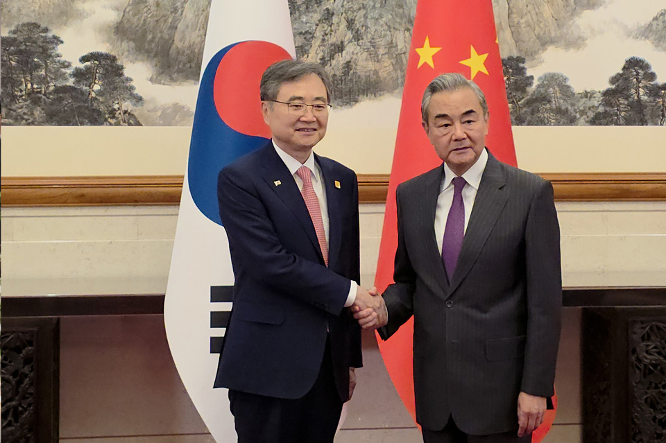 왕이 오늘 방한…트럼프 대북 유화 속 ‘중국 역할’ 주목